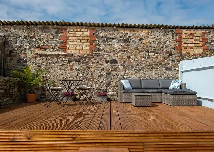 Seashells, Close To Seafront, Large Private Garden