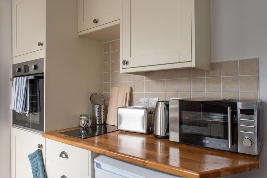 Seashells, Close To Seafront, Large Private Garden Apartamento Lyme Regis