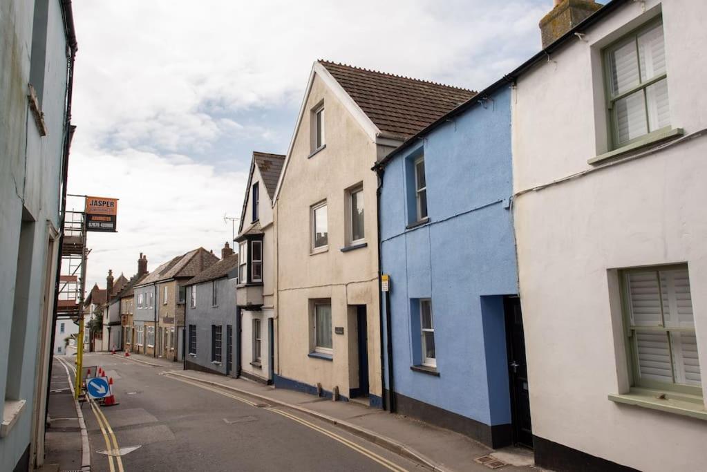 Apartamento Seashells, Close To Seafront, Large Private Garden Lyme Regis